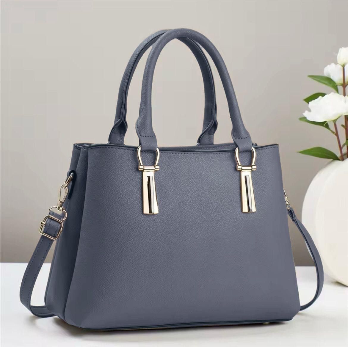 High Quality Cynthetic Leather Handbag With 3 Portion