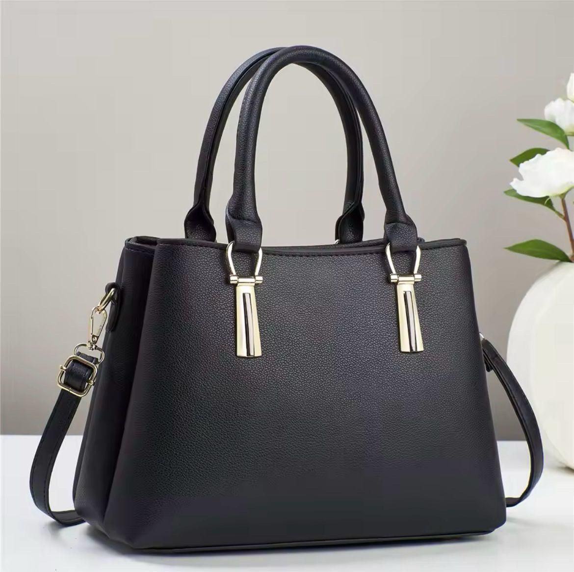 High Quality Cynthetic Leather Handbag With 3 Portion