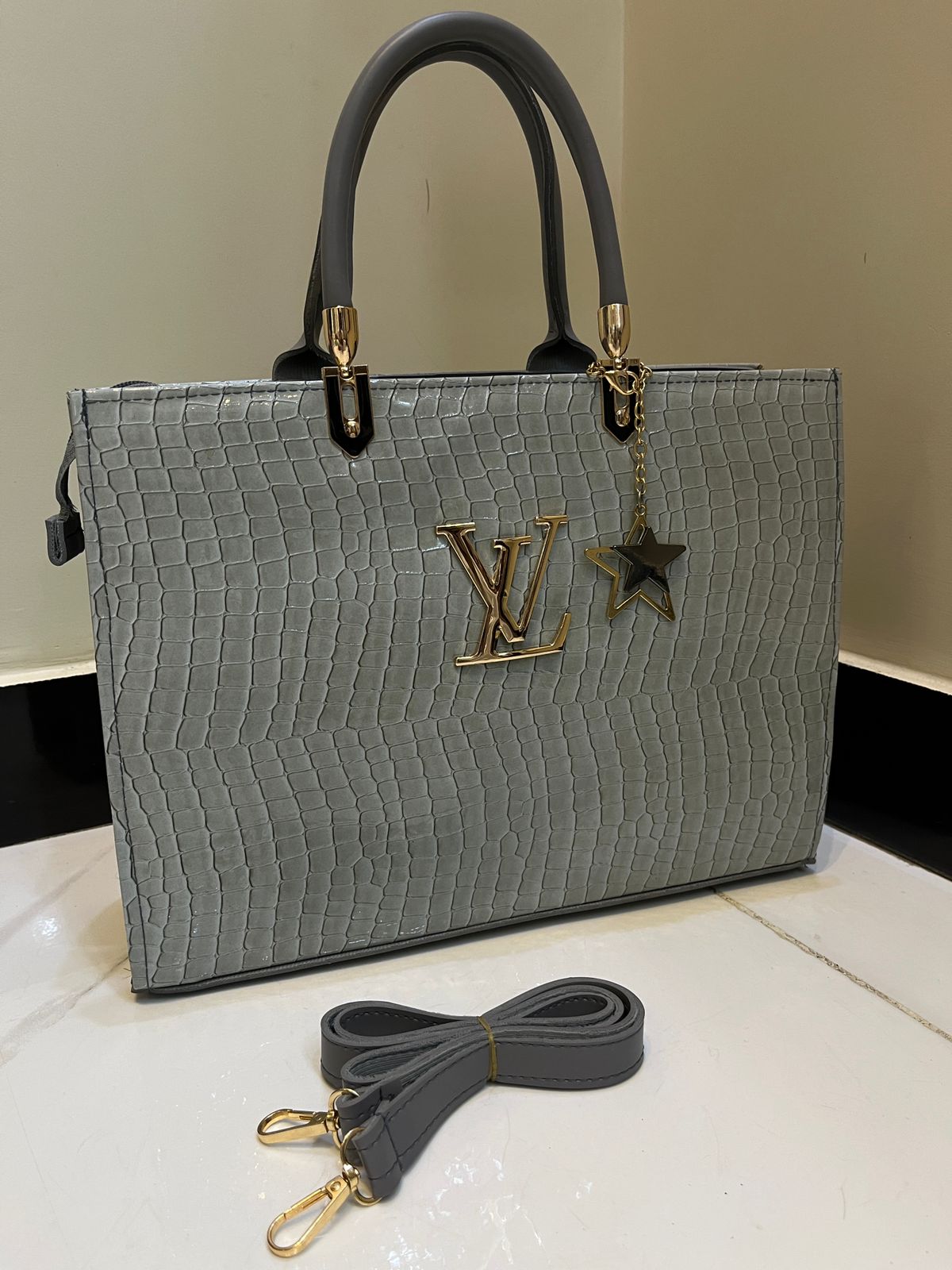 Lv Tote Hand Bag